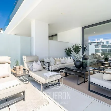 Higueronrentals Mikero Apartment Malaga