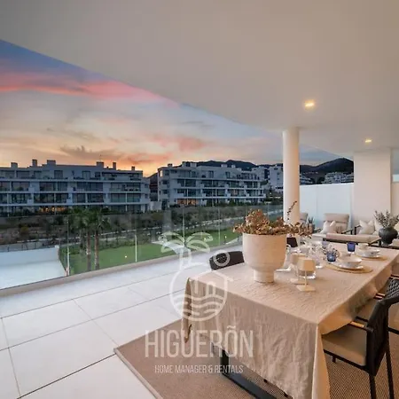 Higueronrentals Mikero Apartment